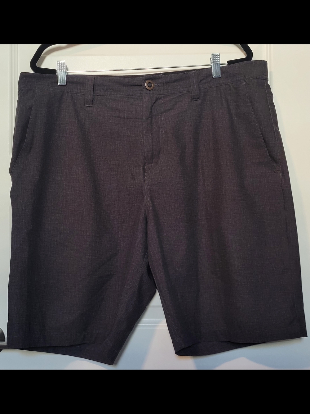 Volcom Stretch Hybrid Shorts – Charcoal Gray – Men’s Size 38